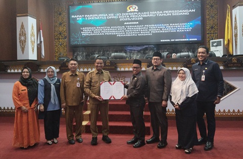 DPRD Pekanbaru sahkan Perda BPR Pekanbaru Madani (foto/int)