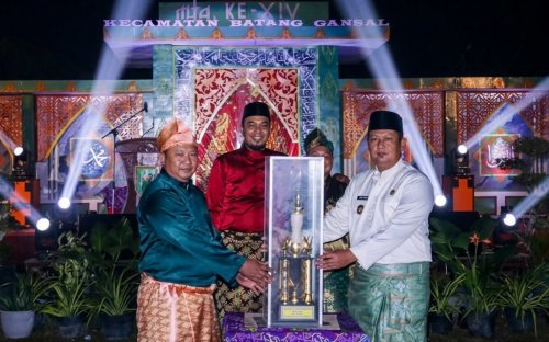 Bupati Inhu buka MTQ XIV Kecamatan Batang Gansal.(foto: istimewa)