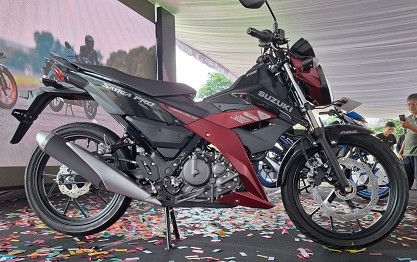 Suzuki Satria.