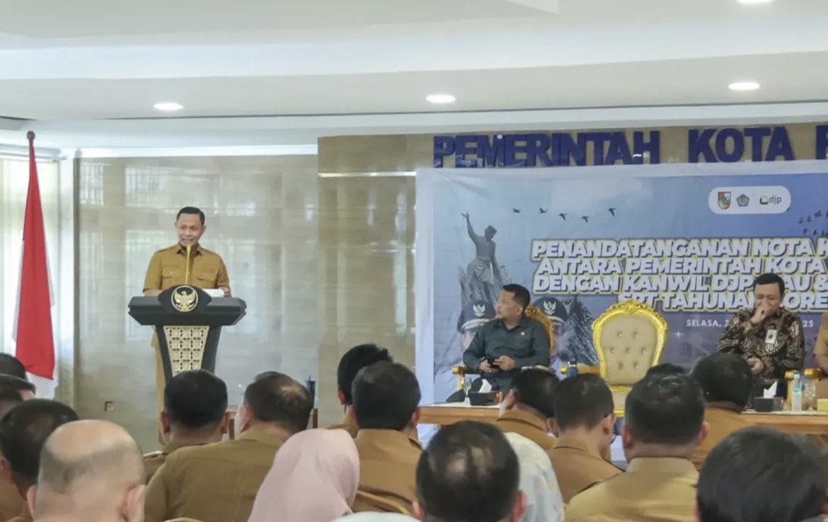Walikota Pekanbaru, Agung Nugroho doakan Kadinsos Zulfahmi Adrian jadi Sekda Inhu (foto/Tata)