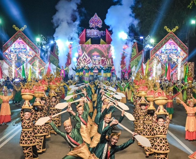 Event Kenduri Riau yang digelar di Kota Pekanbaru tahun lalu.