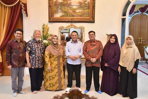 Pemkab Rokan Hilir dan Universitas Abdurrab berkolaborasi meningkatkan SDM melalui beasiswa dan pelatihan untuk masyarakat. (Foto: Afrizal)