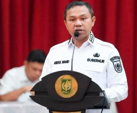 Gubernur Riau, Abdul Wahid.