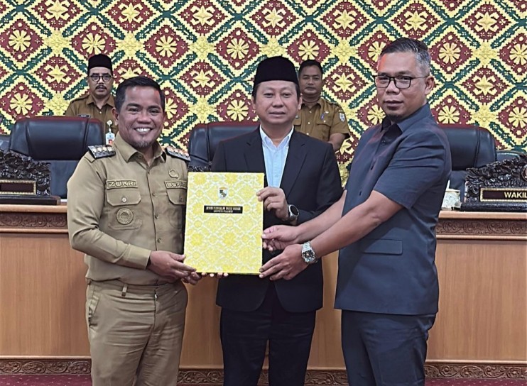 Bupati Zukri berkomitmen percepatan pembangunan Kabupaten Pelalawan (foto/Andy)