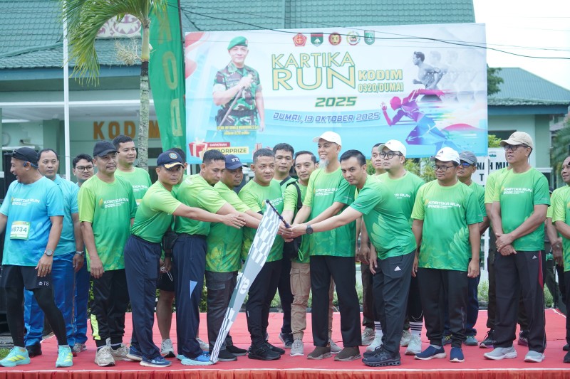 Semarak HUT TNI ke-80, Kodim Dumai menggelar Kartika Run 8K diikuti seribu peserta (foto/ist)