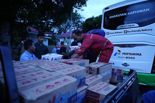 PT KPI RU II bergerak cepat kirim relawan dan logistik bantuan banjir di Pangkalan Brandan, Sumut (foto/ist)