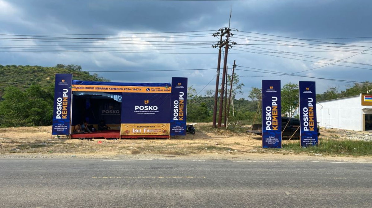 Posko BPJN Riau di jalur mudik.(foto: mcr)