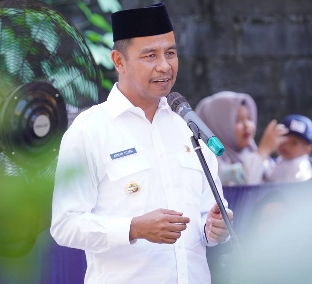 Bupati Kampar Ahmad Yuzar.