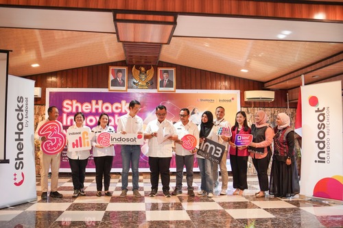 Indosat Ooredoo Hutchison hadirkan SheHacks 2025 di Nias. (Foto: Istimewa)