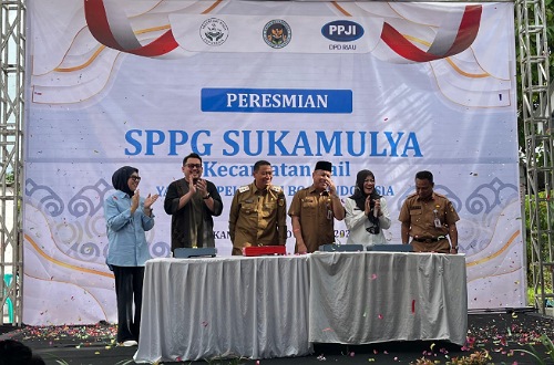 Peresmian SPPG Suka Mulya oleh Wakil Walikota Pekanbaru, Markarius Anwar.(foto: mimi/halloriau.com)