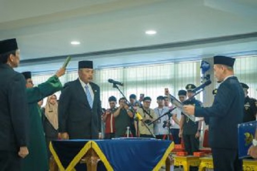 Walikota Pekanbaru, Agung Nugroho melantik Ingot Ahmad Hutasuhut sebagai Pj Sekdako Pekanbaru.(foto: mcr)