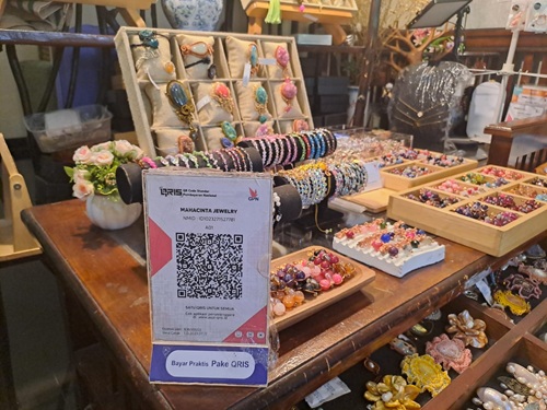 Mahacinta Jewelry lahir berawal dari hobi yang tembus ke pasar global (foto/riki)