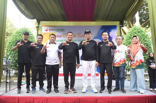 Wakil Walikota Pekanbaru, Markarius Anwar apresiasi kegiatan BRK Syariah untuk PNS pra-pensiun dan purna bhakti (foto/ist)