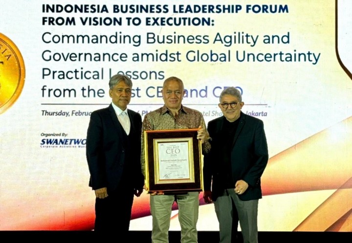 Mohamad Feriadi Soeprapto meraih penghargaan Indonesia Best CEO 2025 (foto/ist)