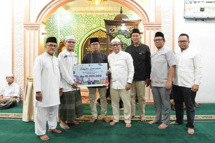 Kilang Pertamina Dumai lanjutkan Safari Ramadan ke 3 masjid di Kelurahan Jaya Mukti dan Bukit Datuk (foto/ist)