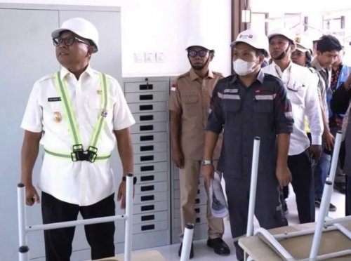 Wakil Walikota Samarinda, Saefuddin Zuhry saat peninjauan lapangan Sekolah Rakyat Permanen di Jalan Stadion Utama, Palaran. ANTARA/HO-Kominfo samarinda