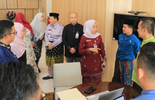 DPMPTSP Riau dorong UMKM naik kelas dengan berikan layanan terpadu.(foto: mcr)