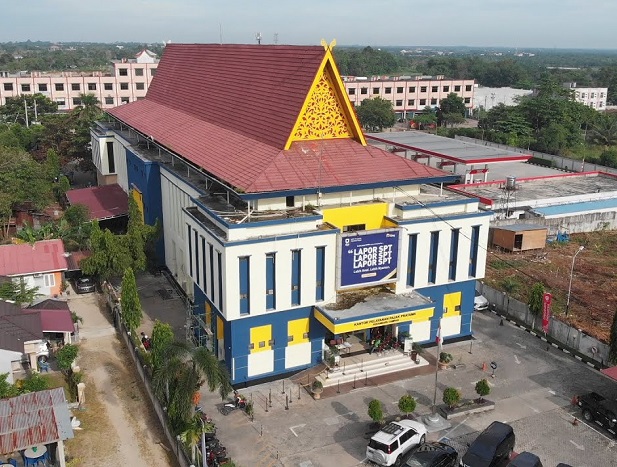 kantor Direktorat Jenderal Pajak (DJP) Provinsi Riau.