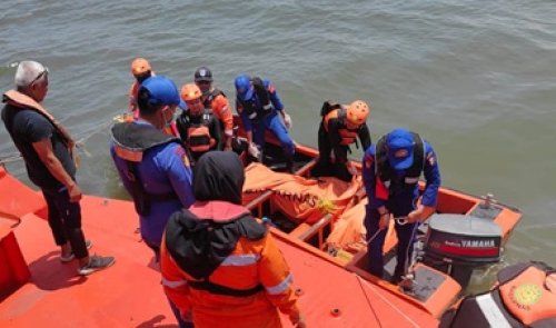 Dua korban kecelakaan kapal ditemukan meninggal dunia di Rupat (foto/int)
