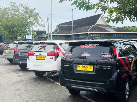 Penumpang travel Pekanbaru-Selatpanjang melonjak jelang Lebaran.(foto: sri/halloriau.com)