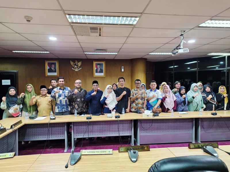 Forum berharap Komisi V DPRD Riau dapat memperjuangkan aspirasi ini ke Kementerian PANRB (foto/ist)