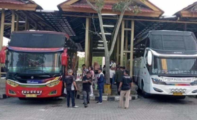 Penumpang tujuan Jawa dominasi Terminal BRPS Pekanbaru (foto/ist)