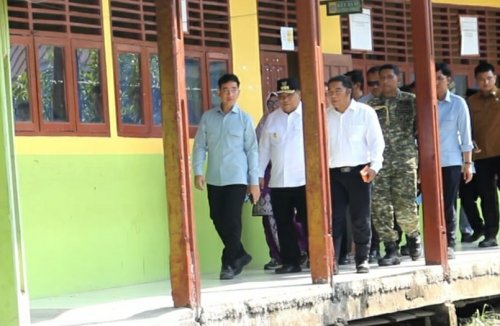Wapres, Gibran Rakabuming Raka saat berkunjung ke Rohil.(foto: afrizal/halloriau.com)
