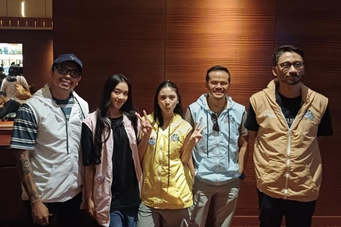 Pemain Film Pelangi di Mars disambut hangat di Pekanbaru (foto/risnaldi)