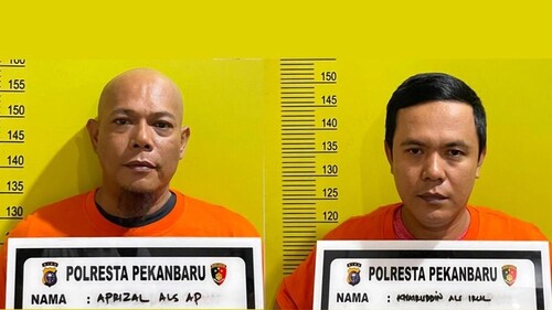 Pelaku pungli retribusi sampah di Pekanbaru ditangkap. (Foto: Detik.com)
