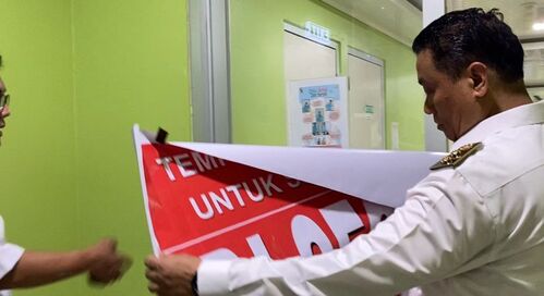 Wawako Pekanbaru Markarius Anwar, turun langsung ke RSD Madani pasca penyegelan yang dilakukan oleh kontraktor. (Foto: Pekanbaru.go.id)