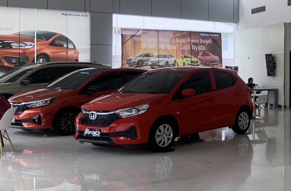Penjualan mobil Honda Soekarno Hatta Pekanbaru naik saat Lebaran (foto/dini)