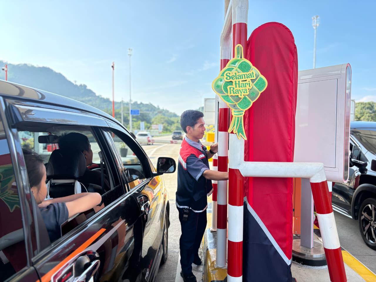 Lonjakan kendaraan dari Riau ke arah Sumbar tembus dua kali lipat (foto/ist)