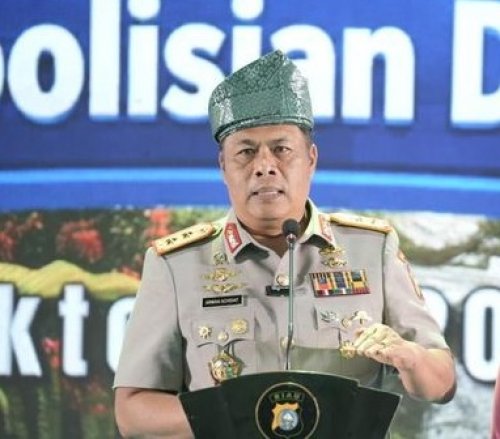 Kapolda Riau Irjen Arman Achdiat di Mapolda Riau, Pekanbaru, Minggu (11/10/2026). Foto: dok. Polda Riau