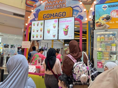 Gomago, brand minuman matcha dari Jakarta hadir Vinkoo Bazaar Pekanbaru. (Foto: Tata Anantia Syafitri)