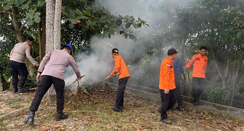Polres Pelalawan gelar apel kesiapsiagaan bencana.(foto: andi/halloriau.com)