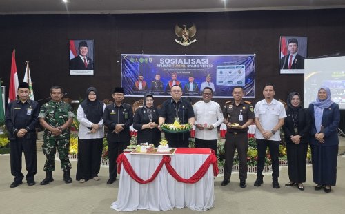 Tuanku Online Versi 2 buka akses bantuan hukum untuk warga Pelalawan.(foto: andi/halloriau.com)