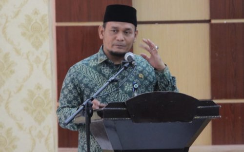 Sekda Rohil, Sarman Syahroni.(foto: afrizal/halloriau.com)