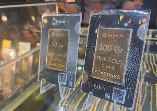 Turun, harga 1 gram emas Pegadaian Pekanbaru sentuh Rp2,974 juta (foto/riki)