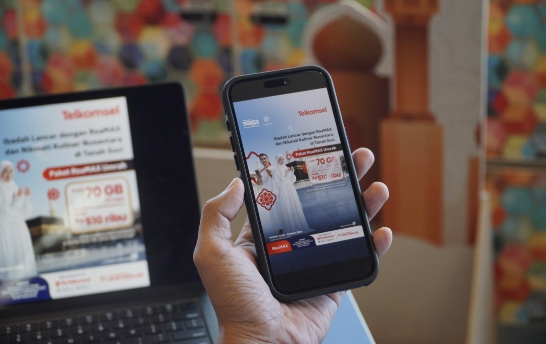 Ibadah makin tenang bersama paket RoaMAX Umrah Telkomsel (foto/ist)