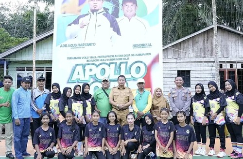 Wabup Inhu Hendrizal, membuka turnamen voli Apollo Cup V. (Foto: Andri Subakti)