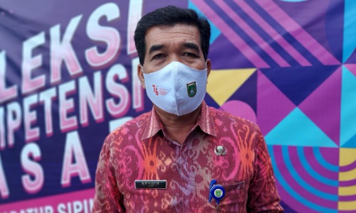 Kabid Pengadaan, Pemberhentian dan Data Informasi, BKPSDM Kota Dumai, Khaidir.(foto: bambang/halloriau.com)