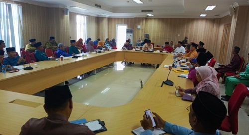 Rapat persiapan menyambut kepulangan jamaah haji Rohil.(foto: afrizal/halloriau.com)