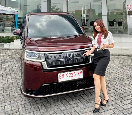 Honda StepWGN e:HEV hadir di dealer Honda Soekarno Hatta Pekanbaru. Foto Ist