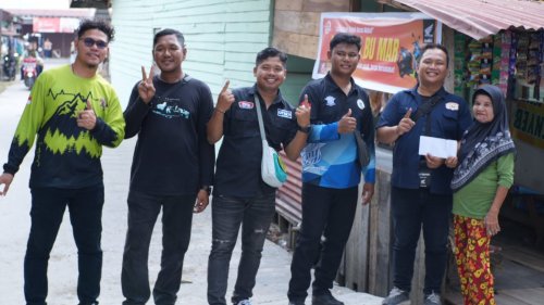 Bikers HOBIKU salurkan CSR PT Capella Honda Riau untuk UMKM.(foto: barkah/halloriau.com)