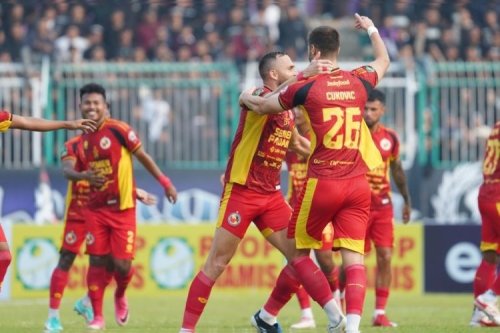 Skuad Semen Padang FC.(foto: int)