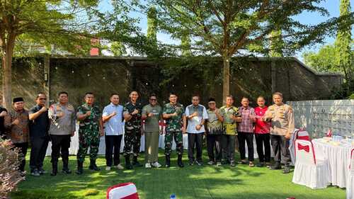 Danrem 031/Wirabima Kolonel Inf Jarot Suprihanto melakukan kunjungan silaturahmi ke Kabupaten Pelalawan. (Foto: Andi Indrayanto)