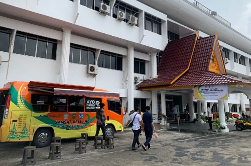 Bayar pajak 24 jam saat libur lebaran.(ilustrasi/int)