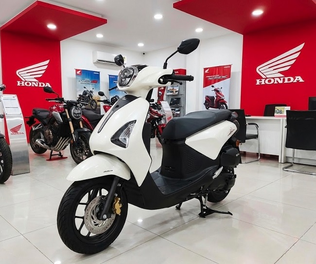Honda BeAT Connected 125.