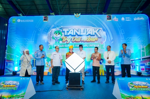 BI Riau gelar TANJAK 2026 yang diikuti 2.000 siswa.(foto: barkah/halloriau.com)
