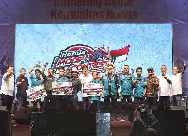 Tiga orang juara nasional berhak mengikuti Honda Dream Ride Project